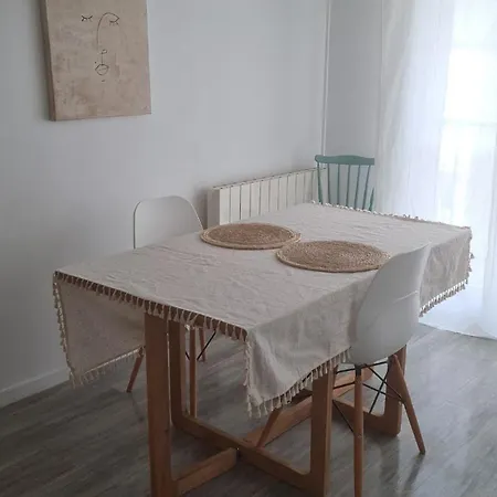 Apartment Proche De La *